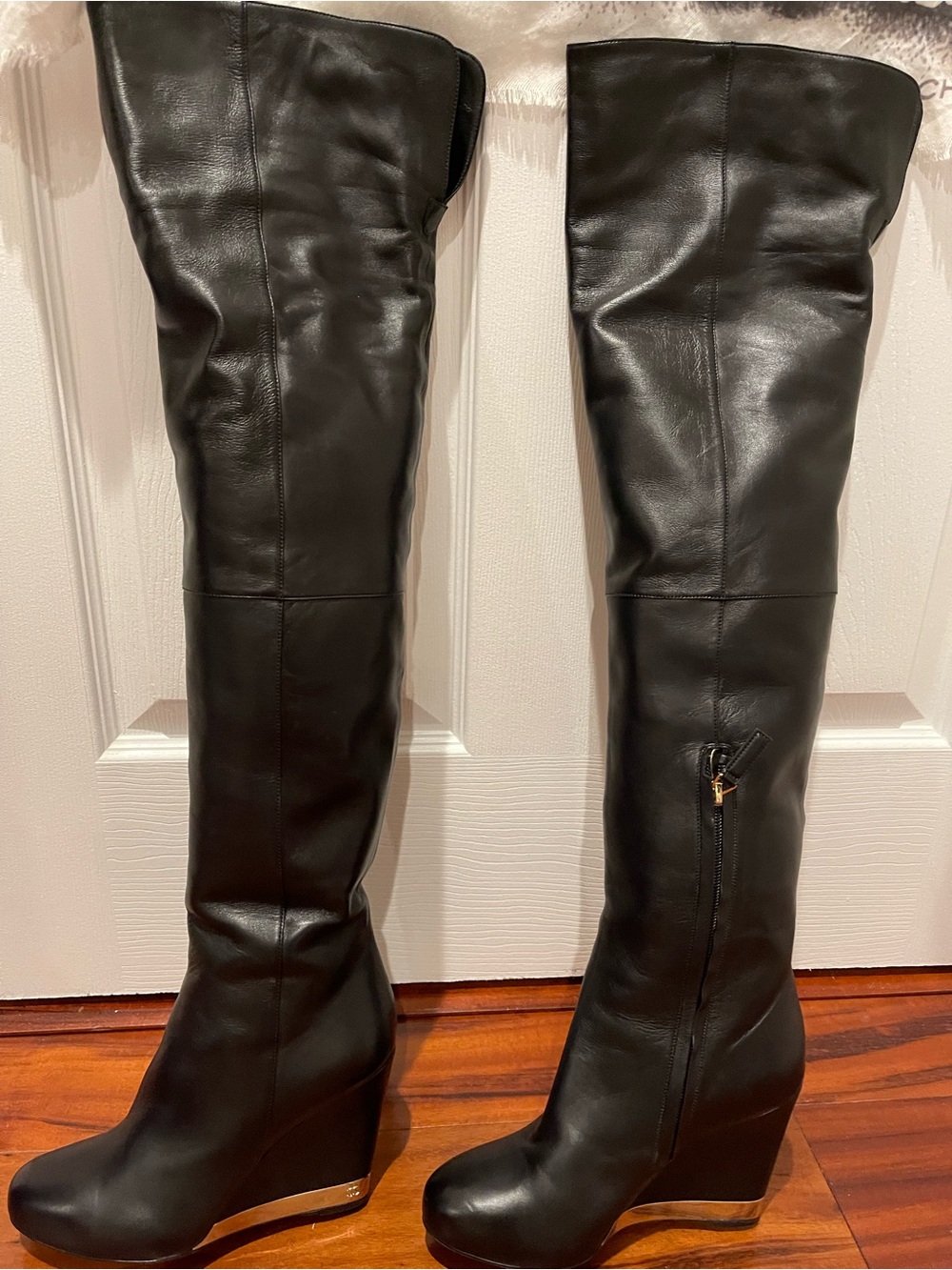 CHANEL Black Leather Tall Zipper Boots - Picture 7 of 10